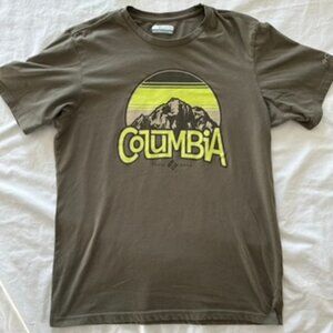 Columbia Graphic Tee (M)